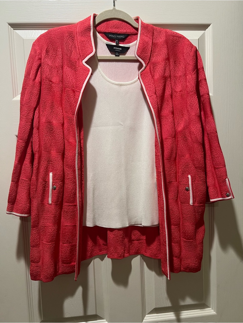Ming Wang Coral Pink Open-Front Textured Jacket with White Trim